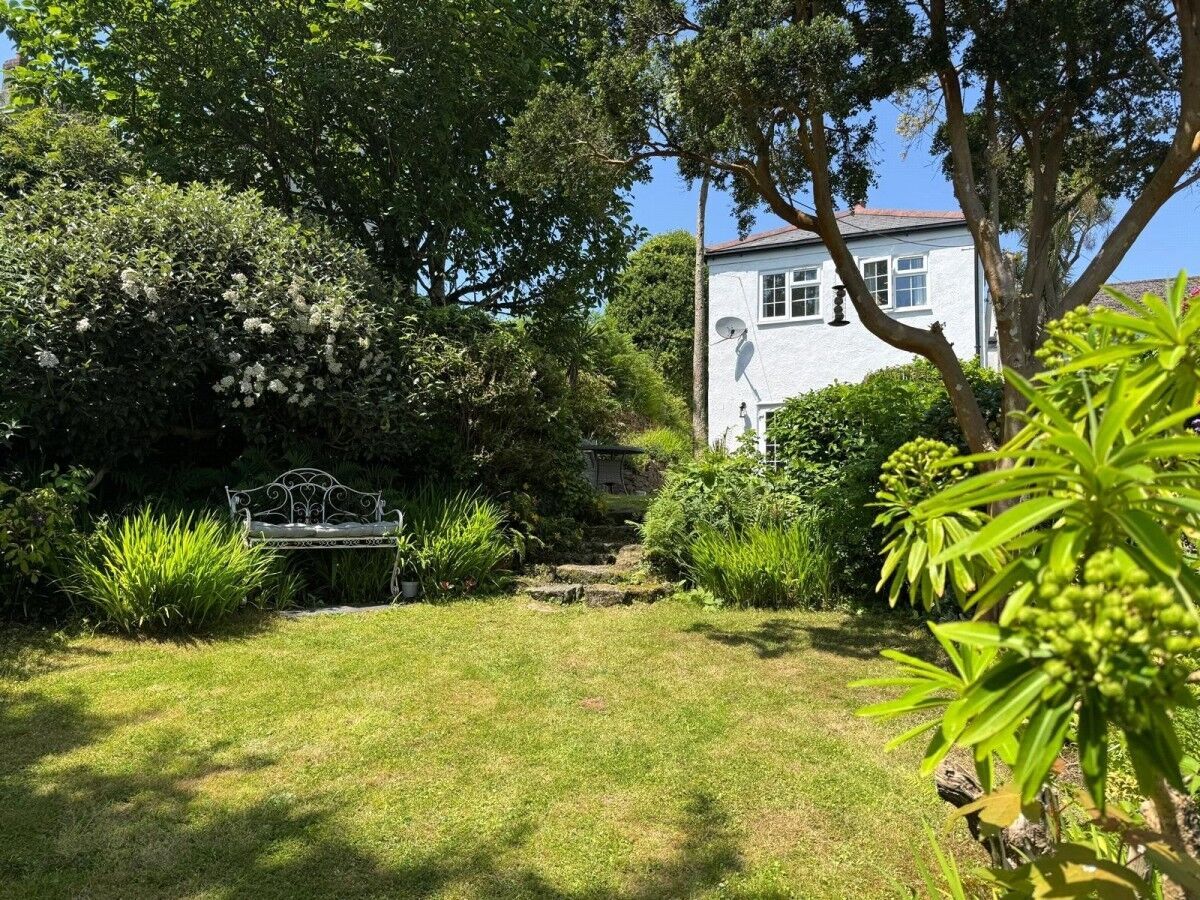 Sea View Terrace period cottage for sale, St Blazey, Cornwall, interior view 2